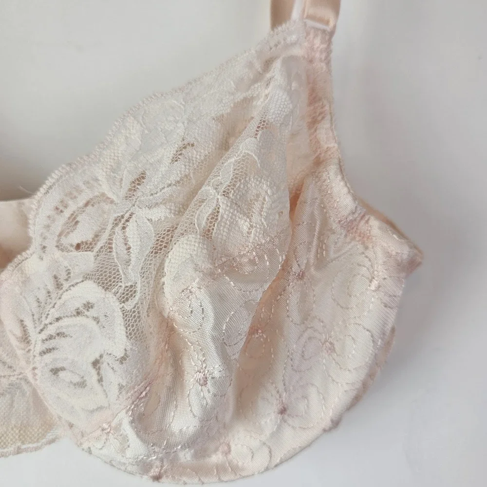Victorias Secret VTG Gold Label Pink Lace Floral Underwire‎ Bra 34C Style 5168